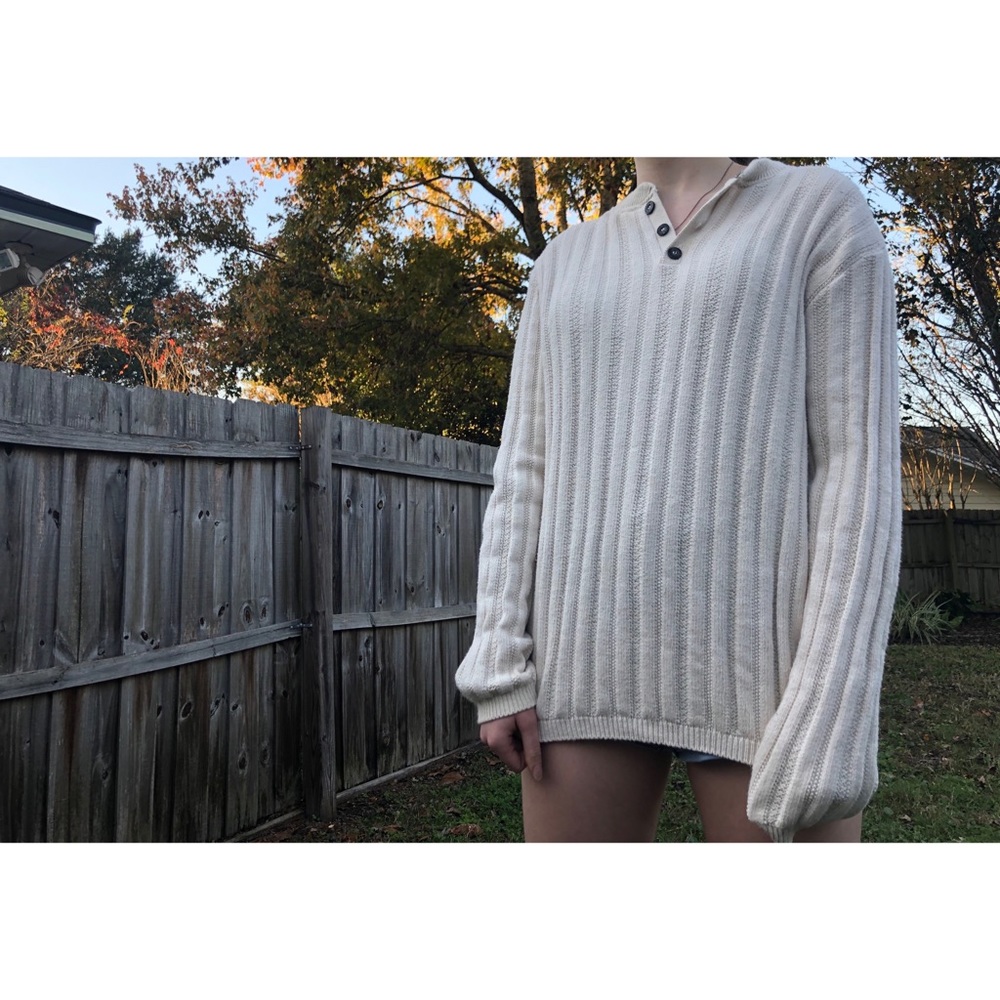“Vintage” Bill Blass sweater